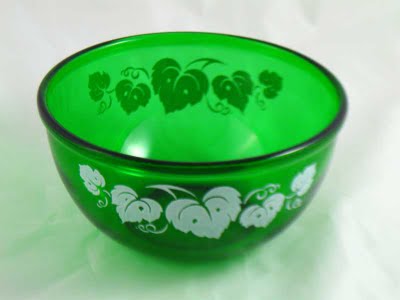 hocking-green-mixing-bowl-1