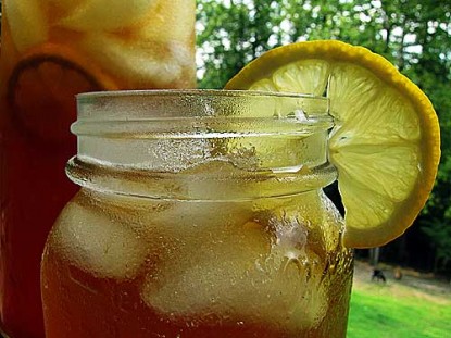 Spiced Peach Sun Tea