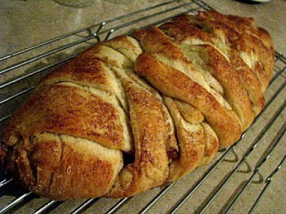 Apple-Streudel Ladder Loaf