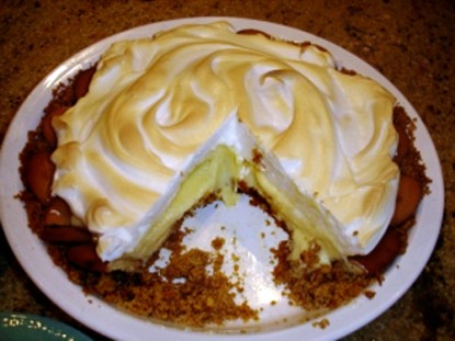 Old-Fashioned Lemon Icebox Pie