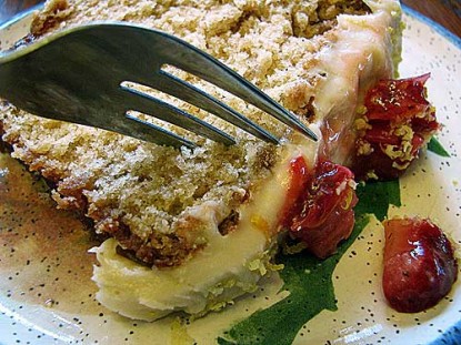 Strawberry-Spice Cake