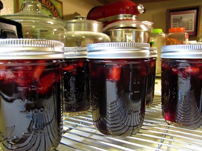 Apple-Blackberry Jelly