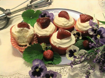 Summer Vanilla Chilla Cupcakes