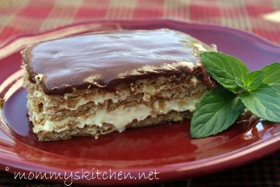 Easy Chocolate Eclair Cake